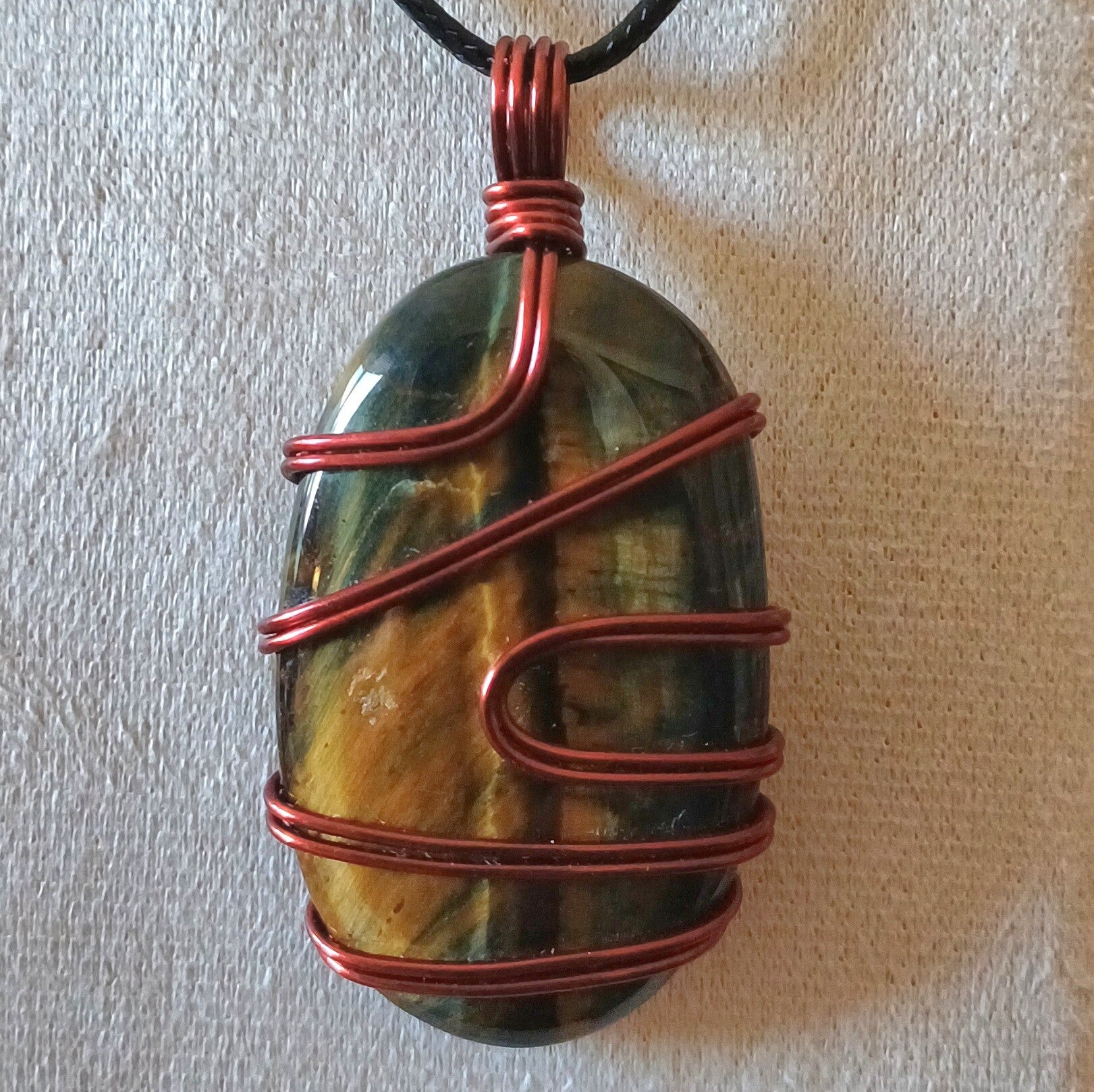 Pendentif Œil du tigre 1