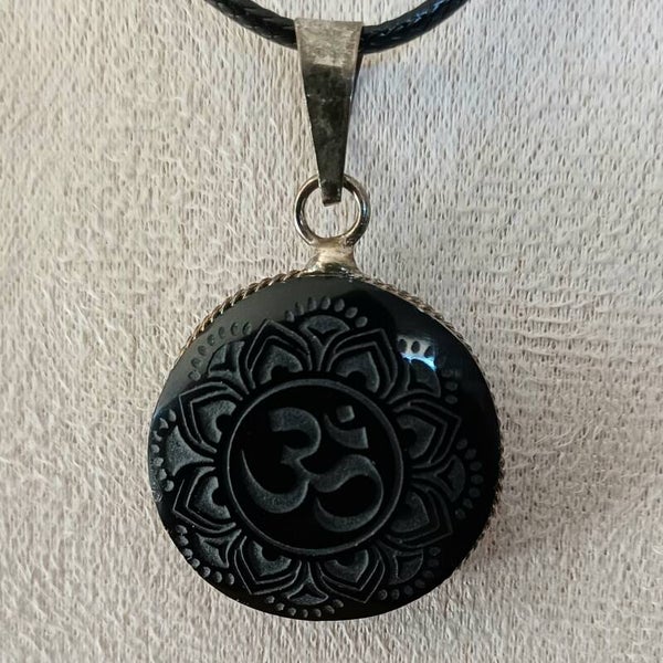 Pendentif Obsidienne noire OM