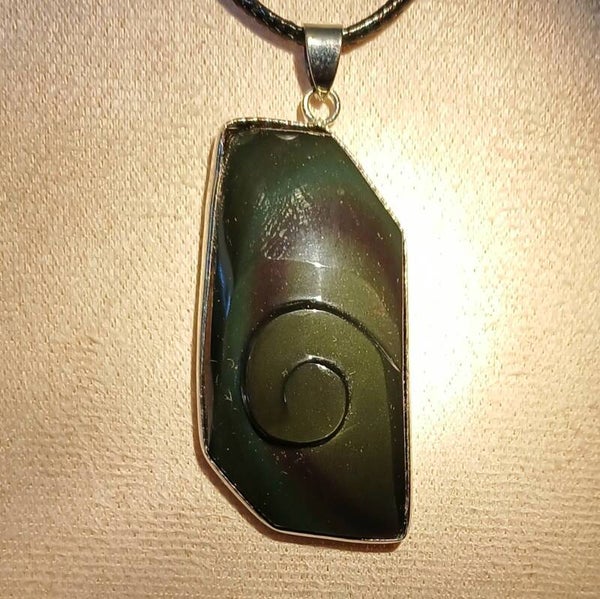 Pendentif Obsidienne Manta Huichol