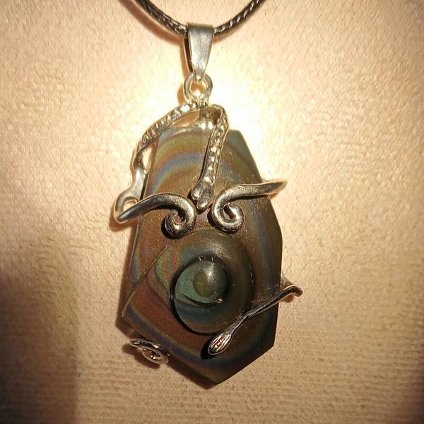 Pendentif Obsidienne Manta Huichol