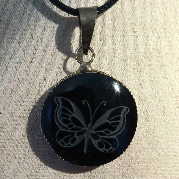 Pendentif Obsidienne noire papillon