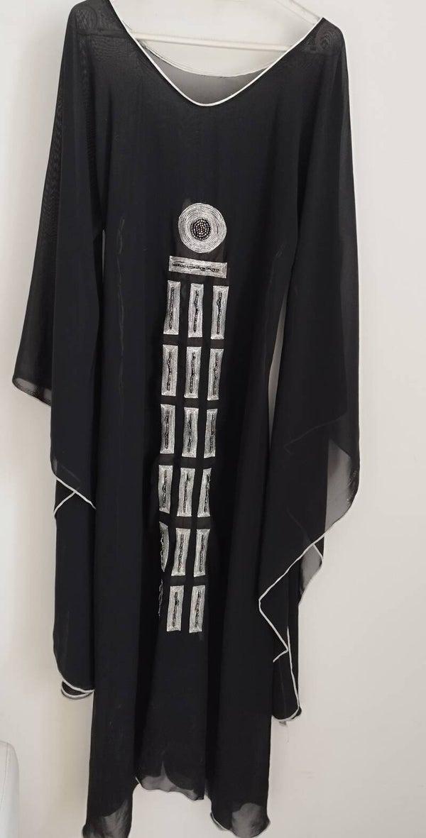 Grande Robe noire Elancée