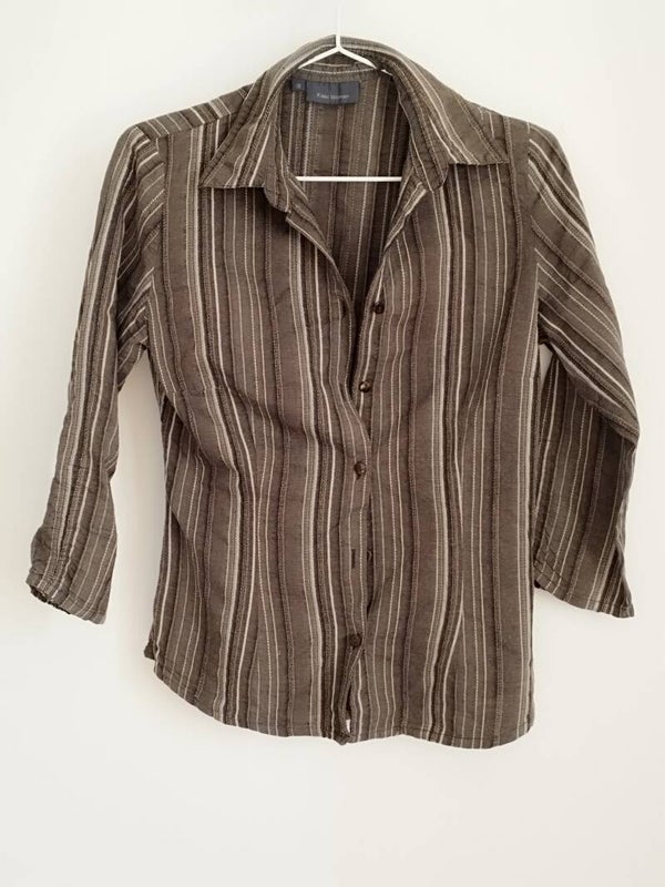 Chemise marron à rayures