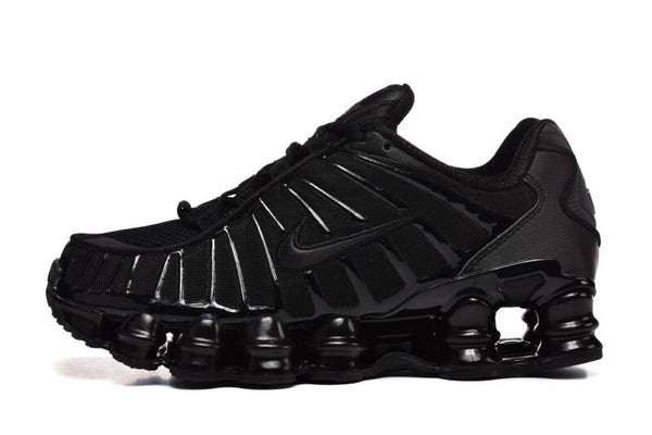 NIKE AIR SHOX