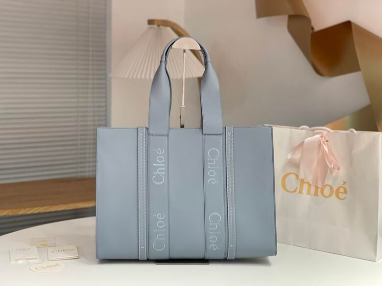 CHLOÉ