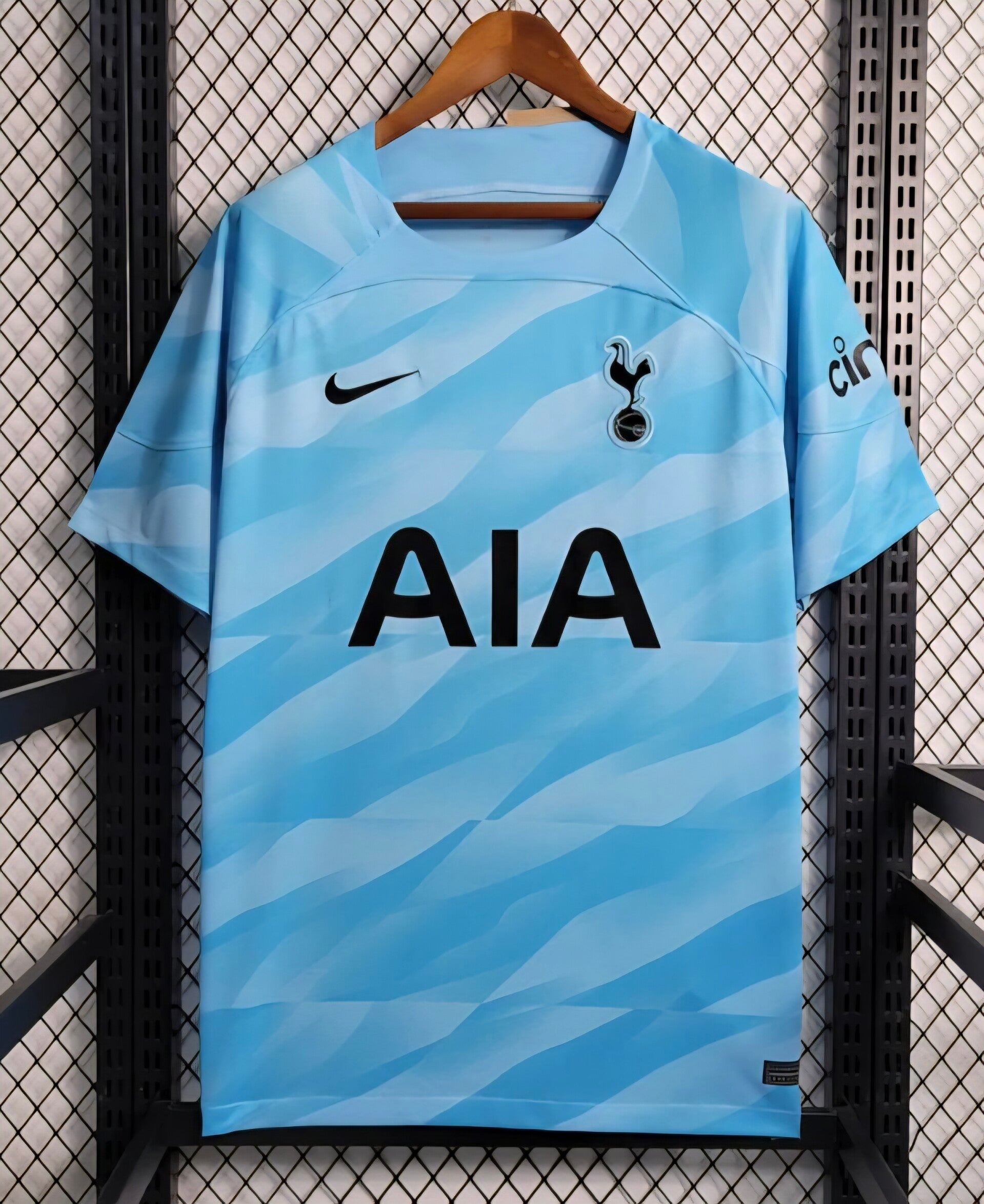 2023/2024 Tottenham Goalkeeper Blue Football Shirt