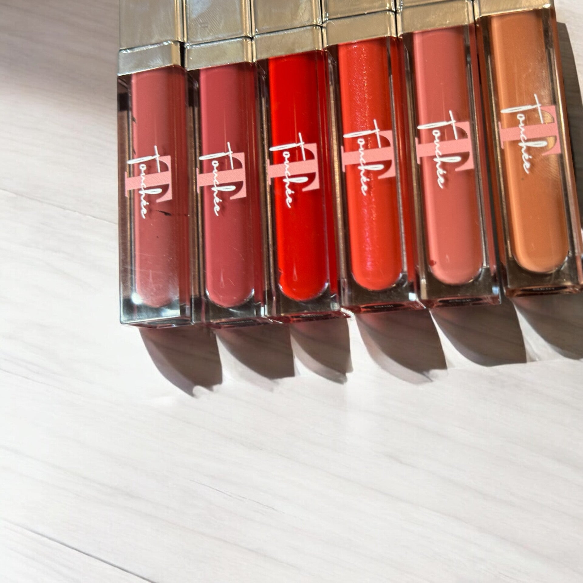 LONG LASTING LIP STICK