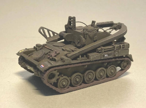 TRIDENT 87273 AMX 13 Bergingstank 1:87