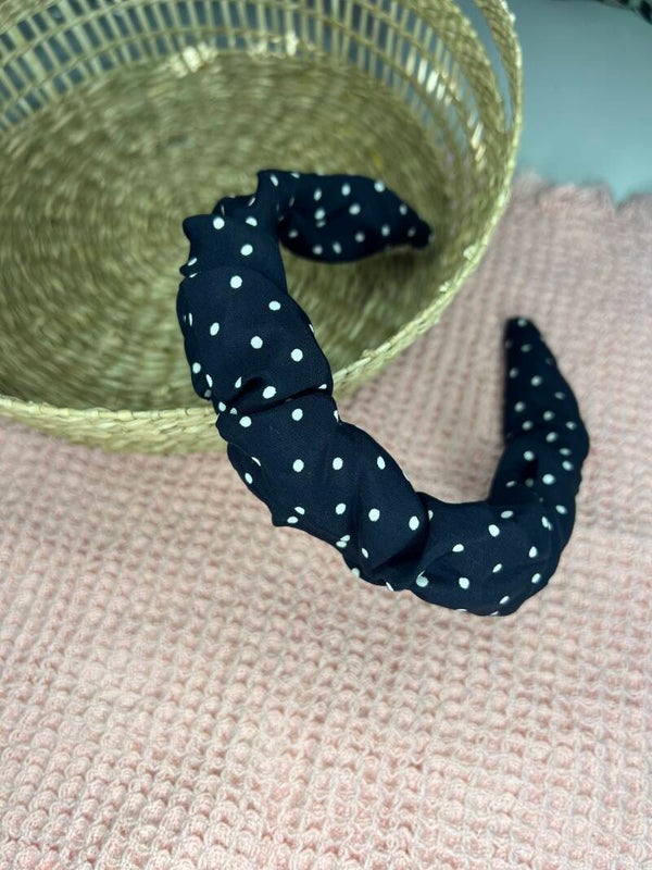 Haarreifen schwarze Punkte