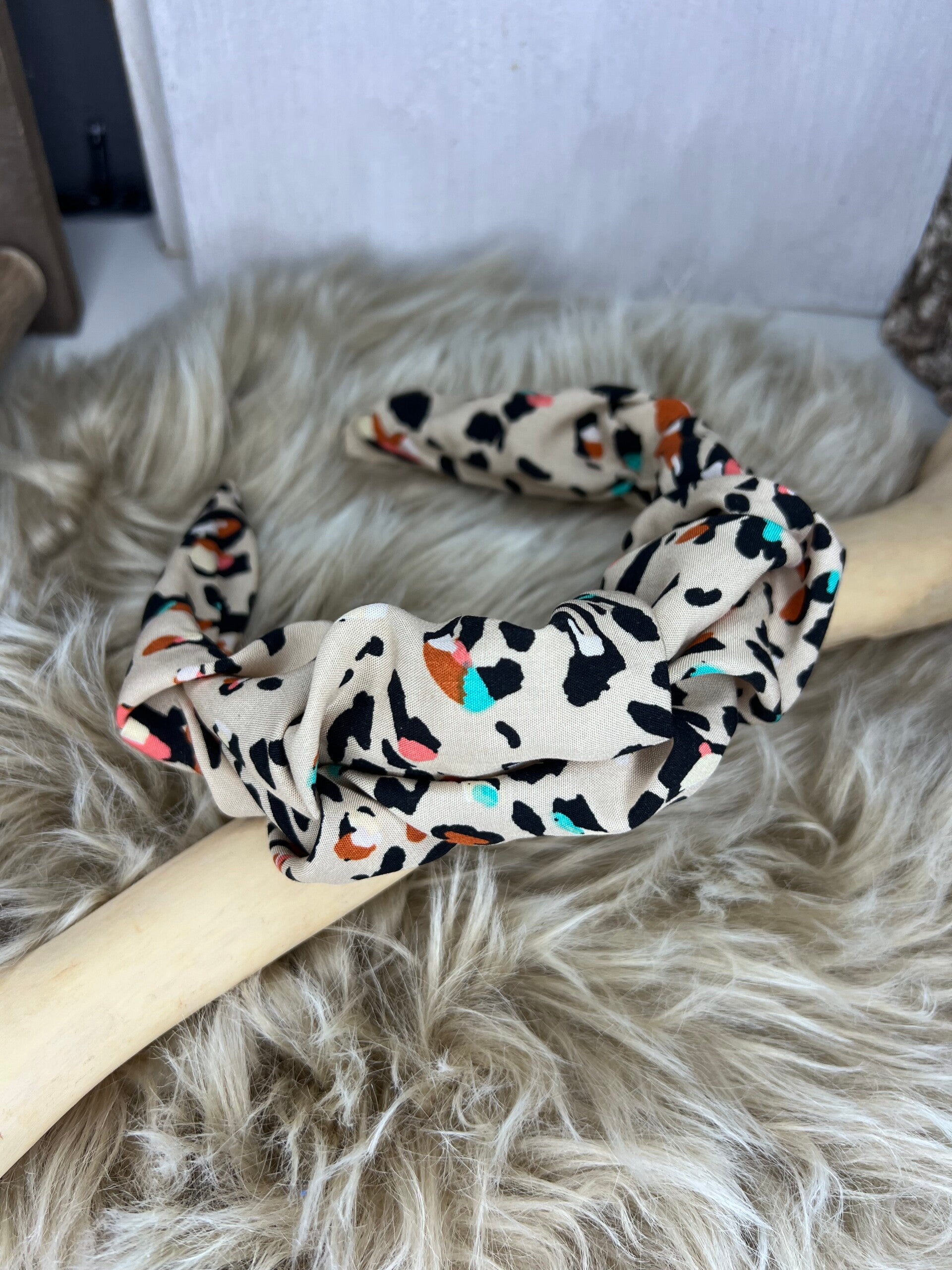 Haarreifen Leo beige