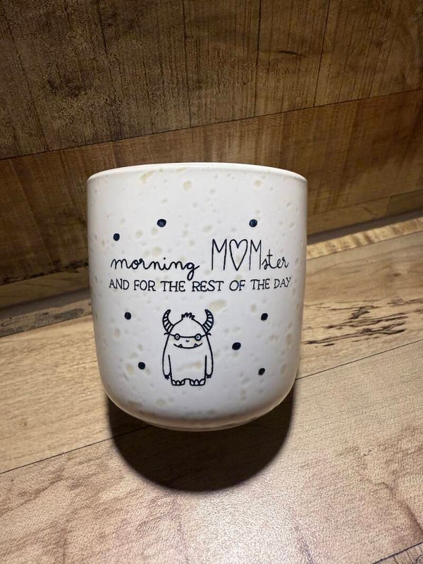 Keramik Tasse graviert MOMster