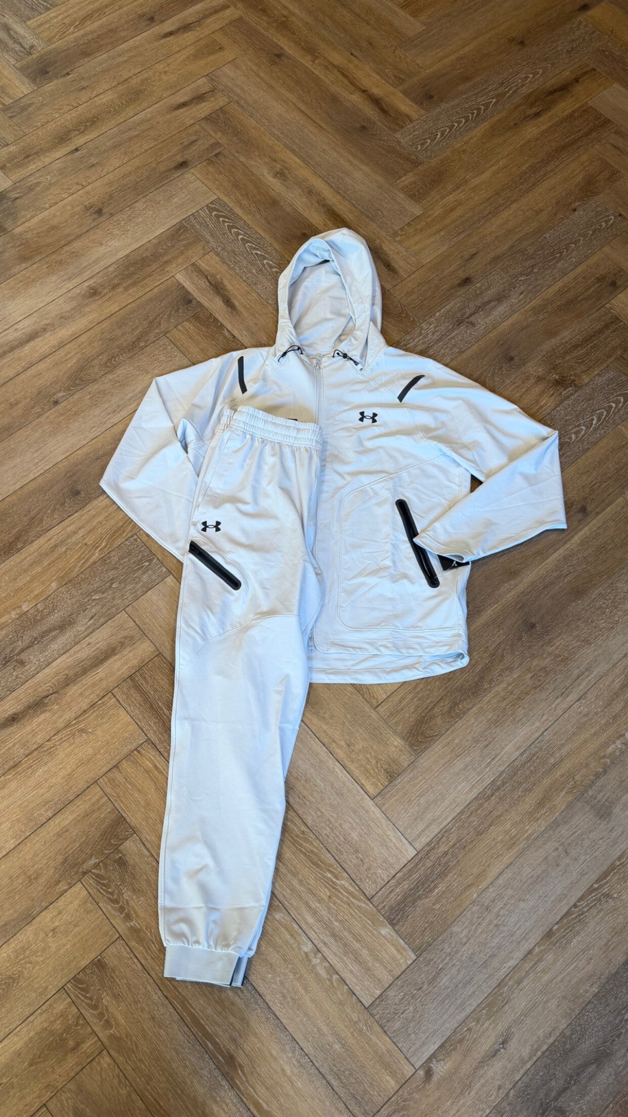 Under Armour Tracksuit White
