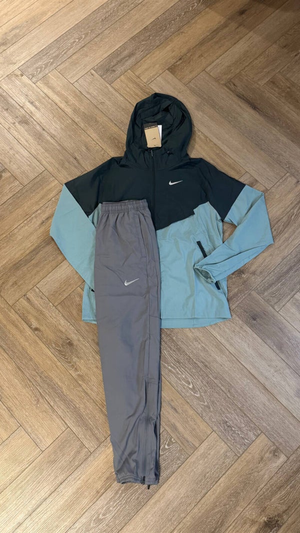 Nike Windrunner Tracksuit Seaweed Cannon Grey
