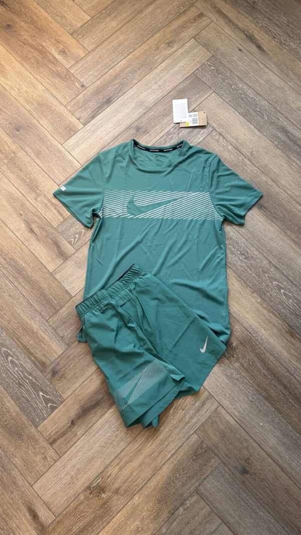 Nike Miler Short Set Performance Green
