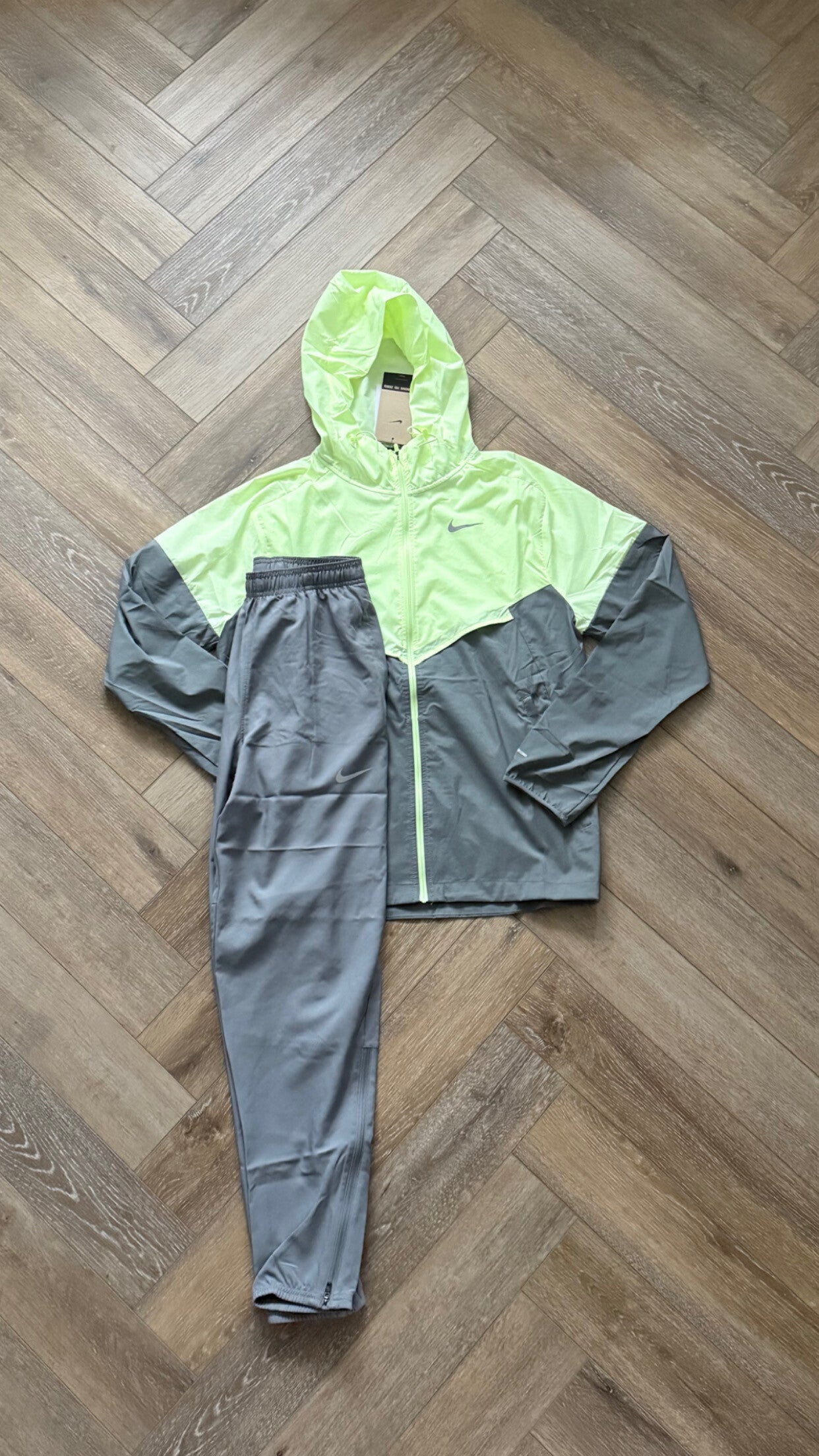 Nike Run Repel Windrunner Tracksuit Barely Volt Grey