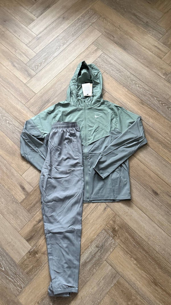 Nike Run Repel Windrunner Tracksuit Clay Green Grey