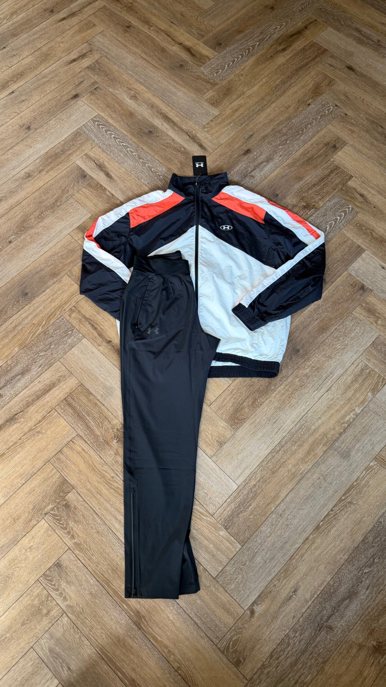 Under Armour Tracksuit White Red Black