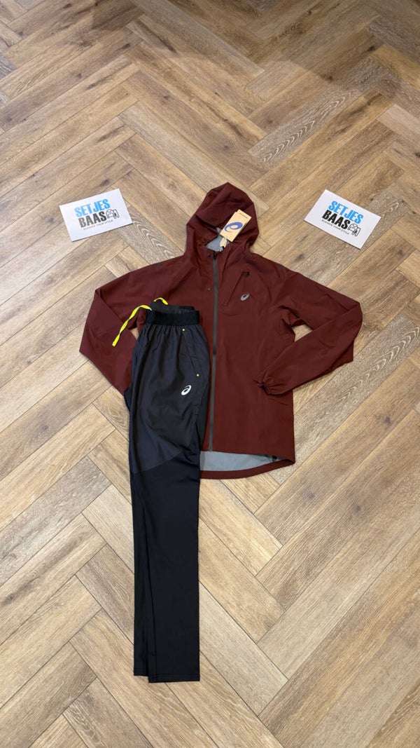 Asics Accelerate Waterproof Tracksuit Dark Red Black