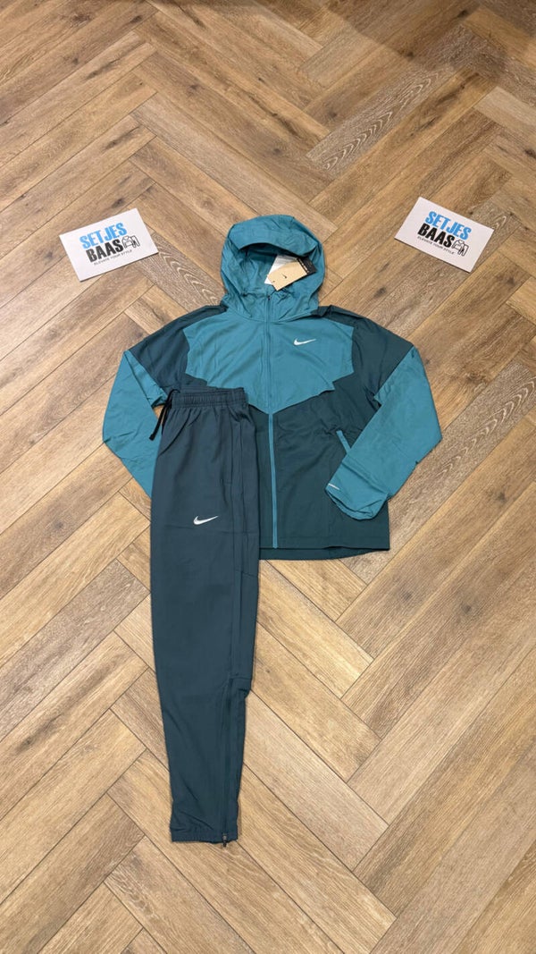 Nike Windrunner Tracksuit Mineral Teal