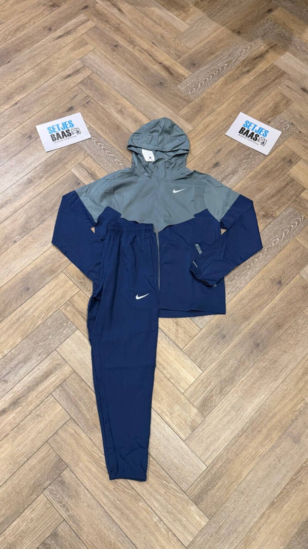 Nike Windrunner Tracksuit Midnight Blue