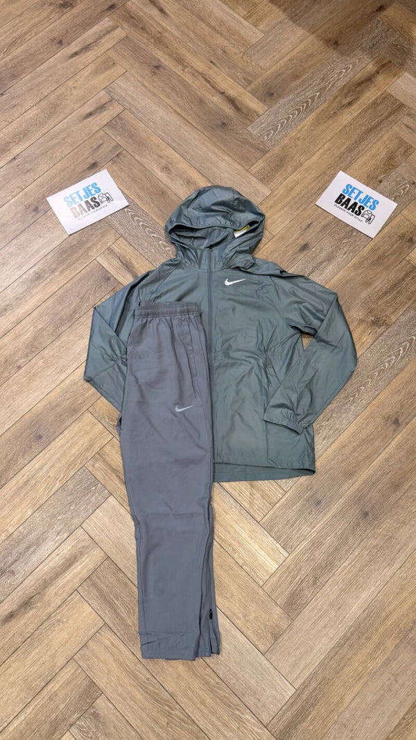 Nike Tracksuit Grey
