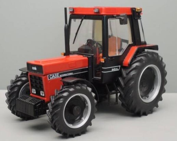 Case IH 845 XL Black/Red 4wd - 1:32