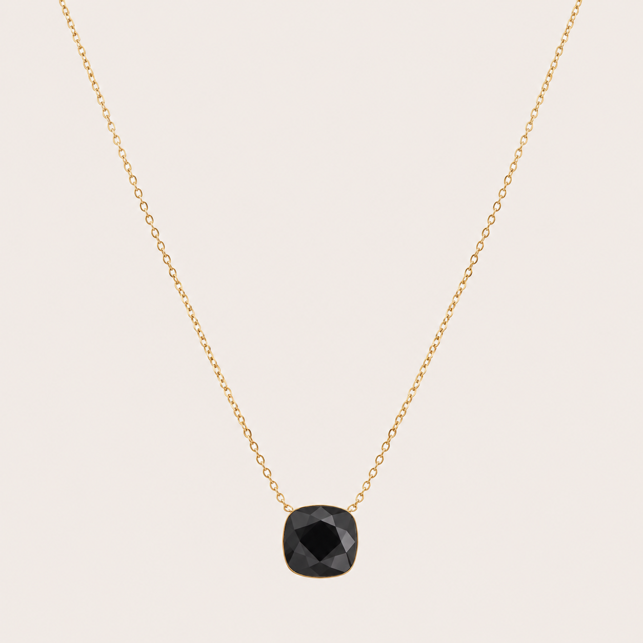 Béa Ketting met Swarovski kristal Jet mat
