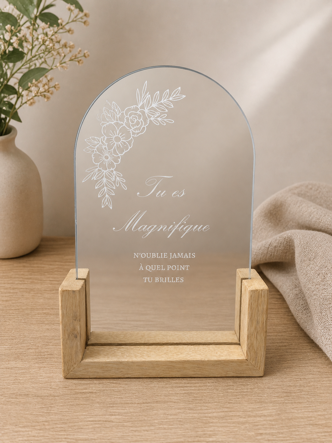 🌸 Miroir décoratif gravé – “Tu es Magnifique” 🌸