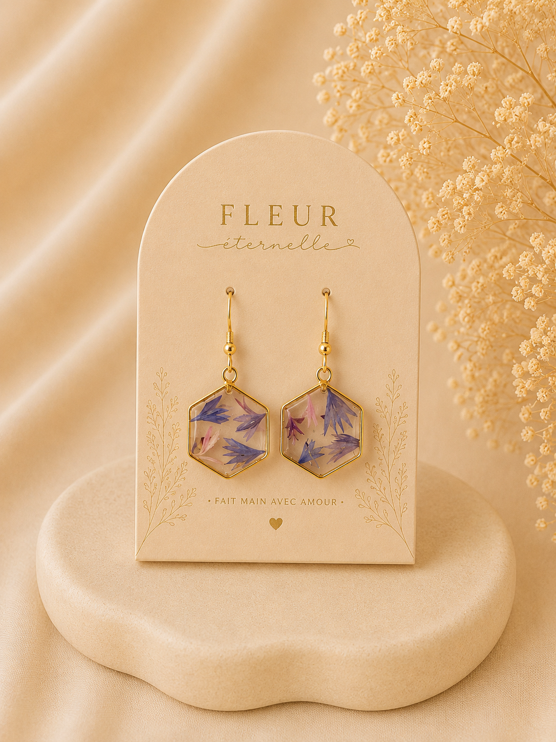 ✨ Boucles d’oreilles “Fleur Éternelle” – Bleuet & Statice ✨