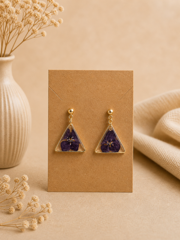 Boucles d’oreilles triangulaires – Fleurs naturelles séchées
