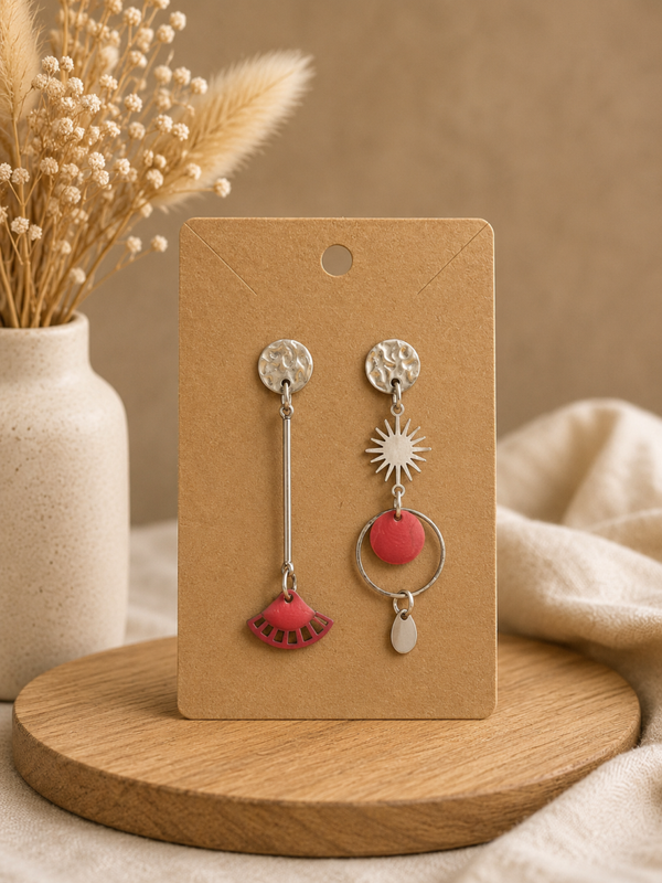 ✨ Boucles d’oreilles asymétriques “Éclat Corail” ✨