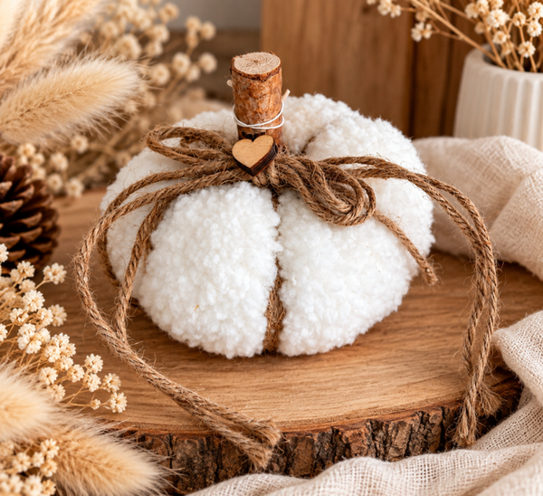 Citrouille décorative en tissu bouclette 🤍