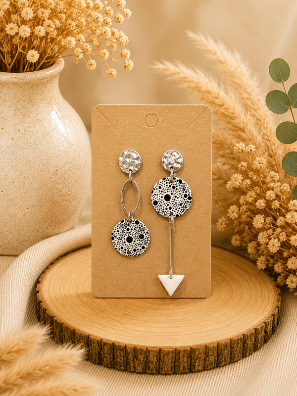 Boucles d’oreilles Pois Graphiques ⚪🖤