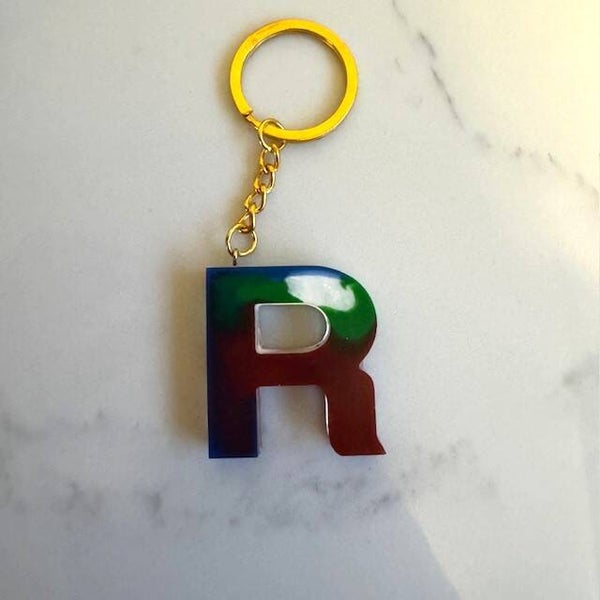 R