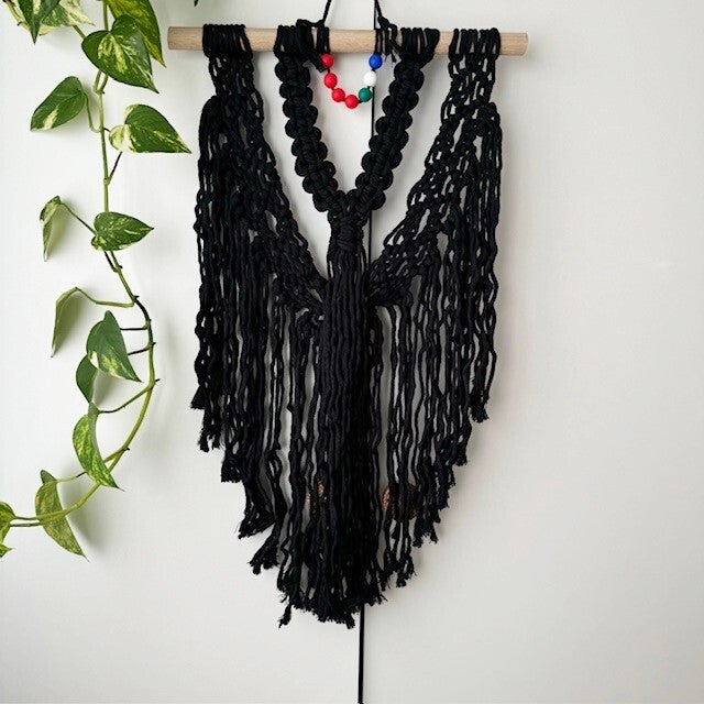 Maluku Macrame Hitam