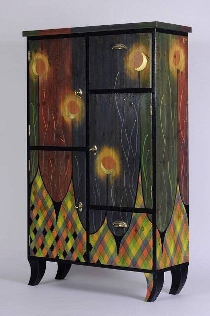 3-deurs kastje met lades