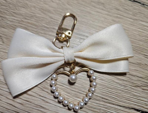 Schleife creme-Anhänger