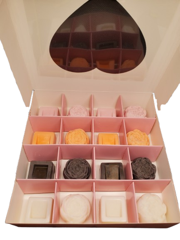 Boite de petits fondants façon boite de chocolat