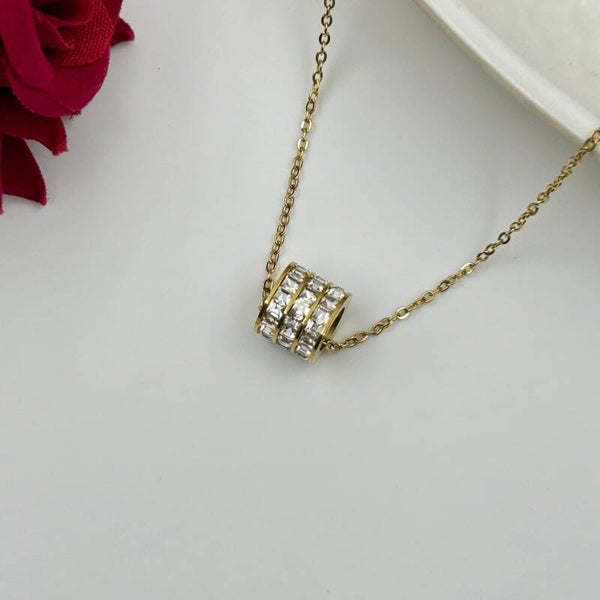 Lyra Golden necklace