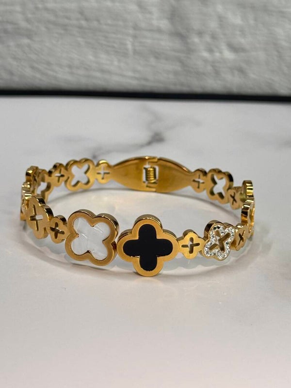 Black and white Freya lucky 4 leaf gold clover Bangle