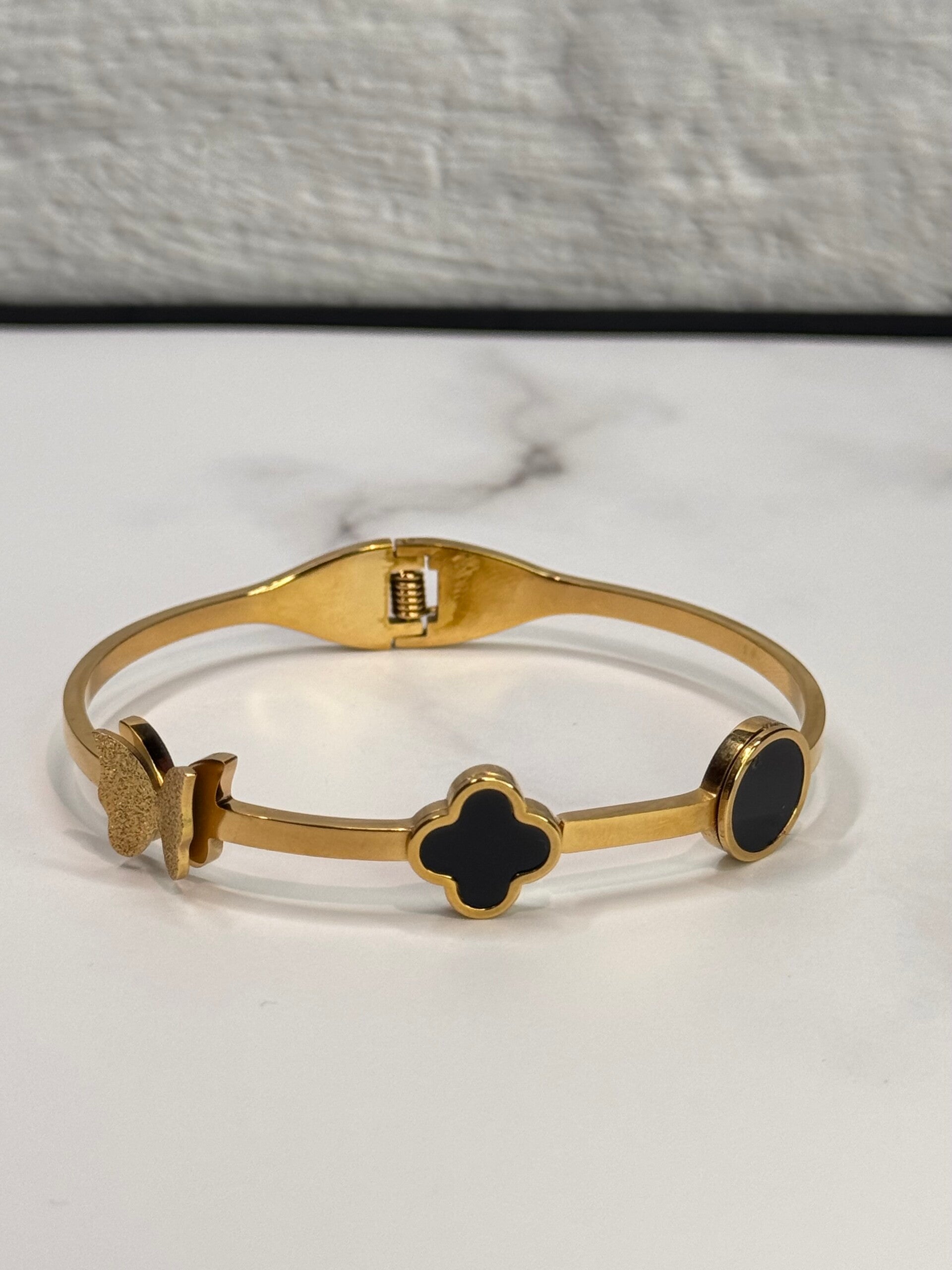 Noir Petal Dancer Bangle