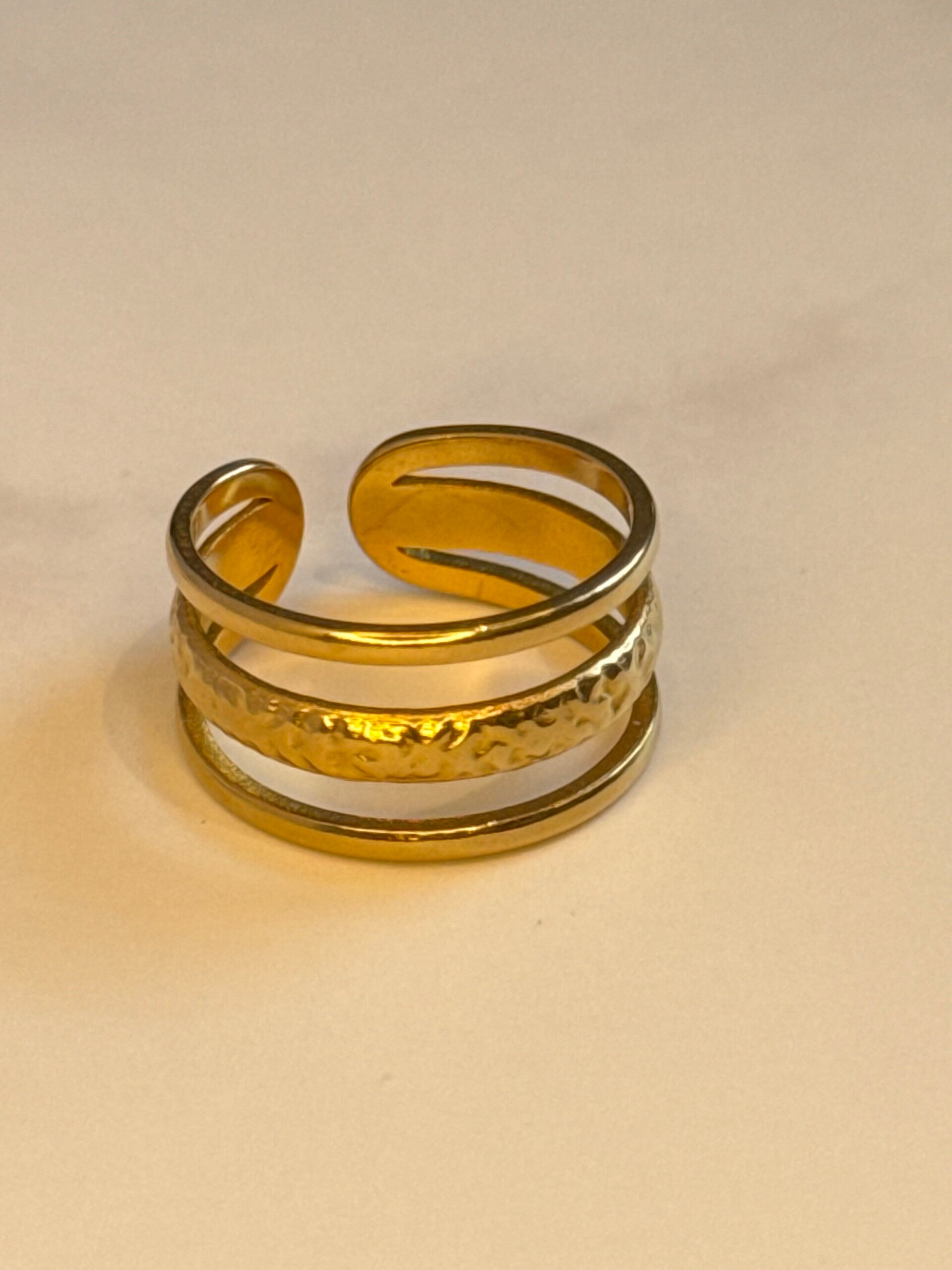 Séraphine Spiral Golden Ring
