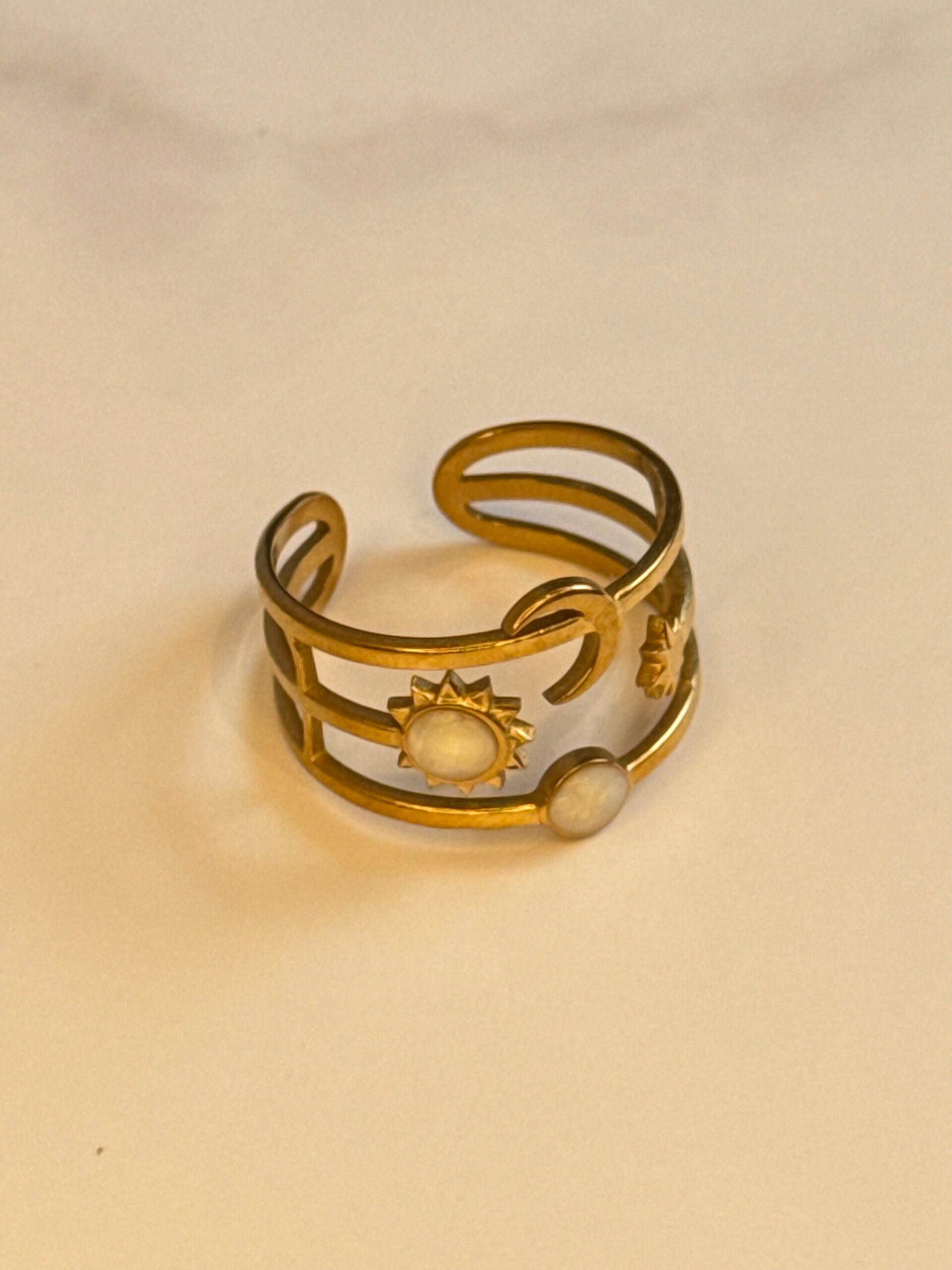 Eclipse Golden layered Ring