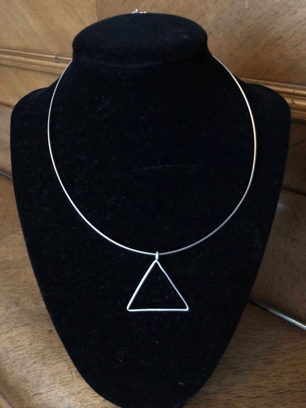 zilveren ketting + hanger driehoekje