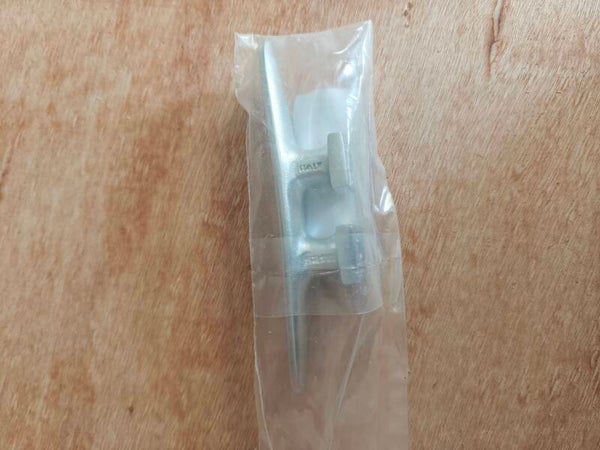Taquet aluminium 138 mm