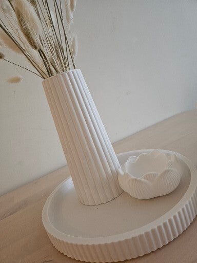 Modern Gypsum Vase for Dry Flowers 18 cm