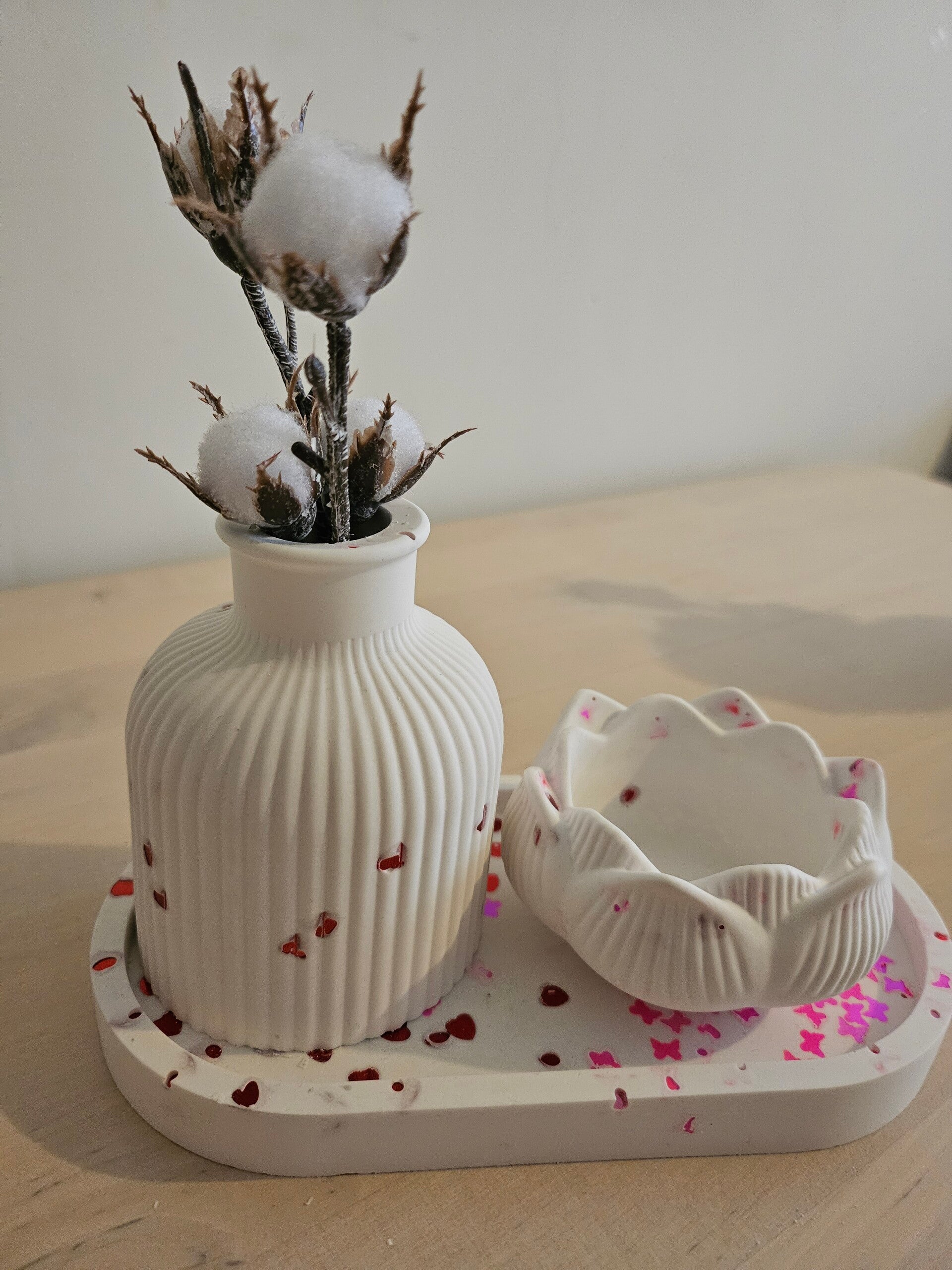 Elegant Gypsum Set
