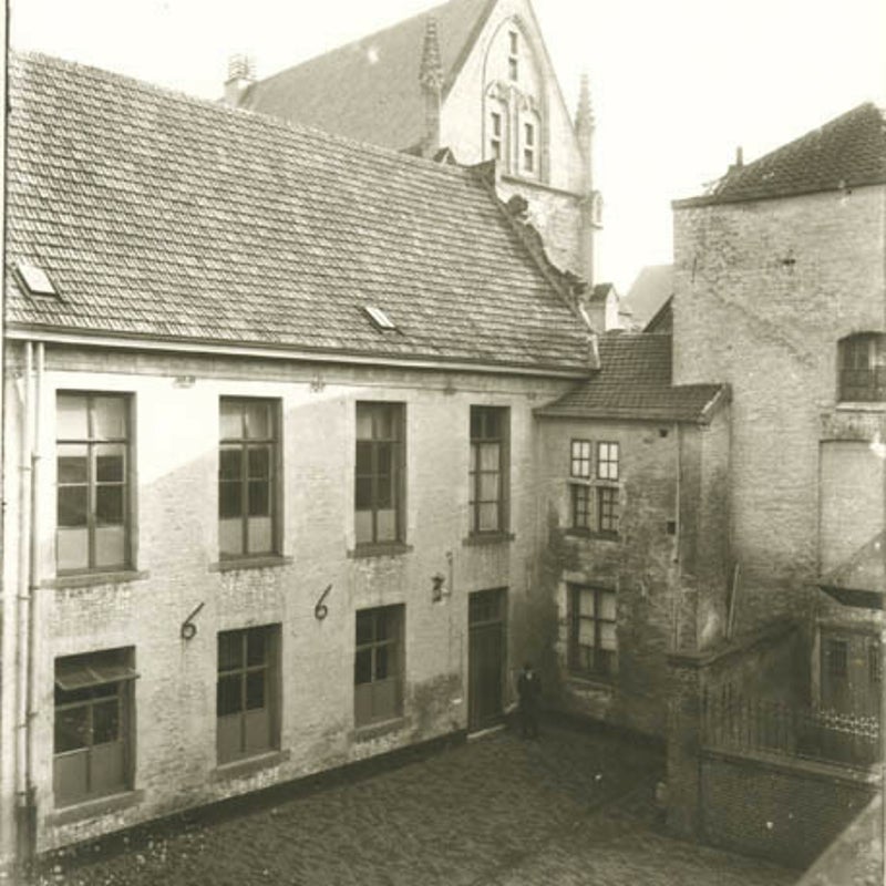 RHCL-collGAM-Simays21810-Helmstraat-1925-oudeHBS-1.jpg