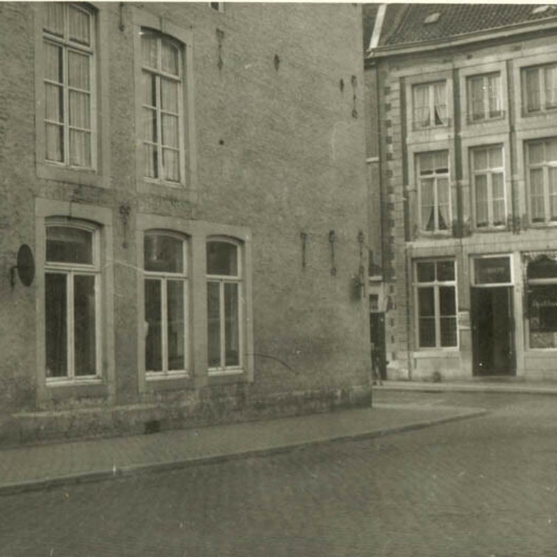 RHCL-collGAM-21882-Helmstraat-1950ca1955-1.jpg