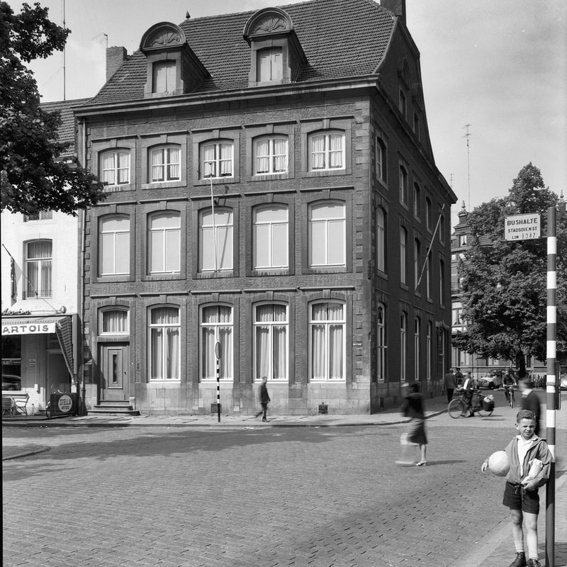 RCE-Delemarre-collGebouwd-073337Vrijthof-1962-1.jpg